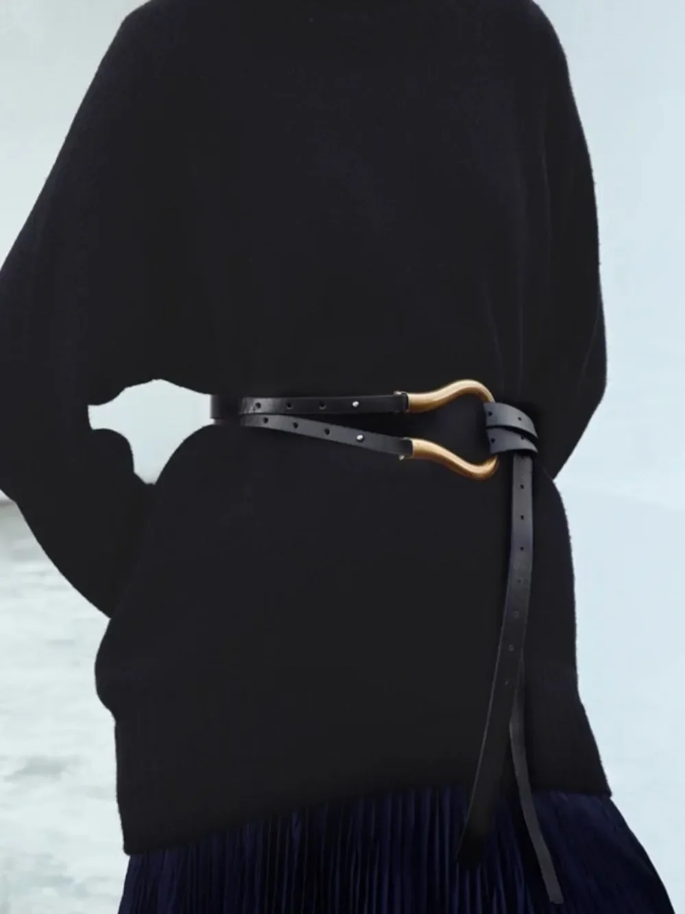 Gold buckle belt S1419